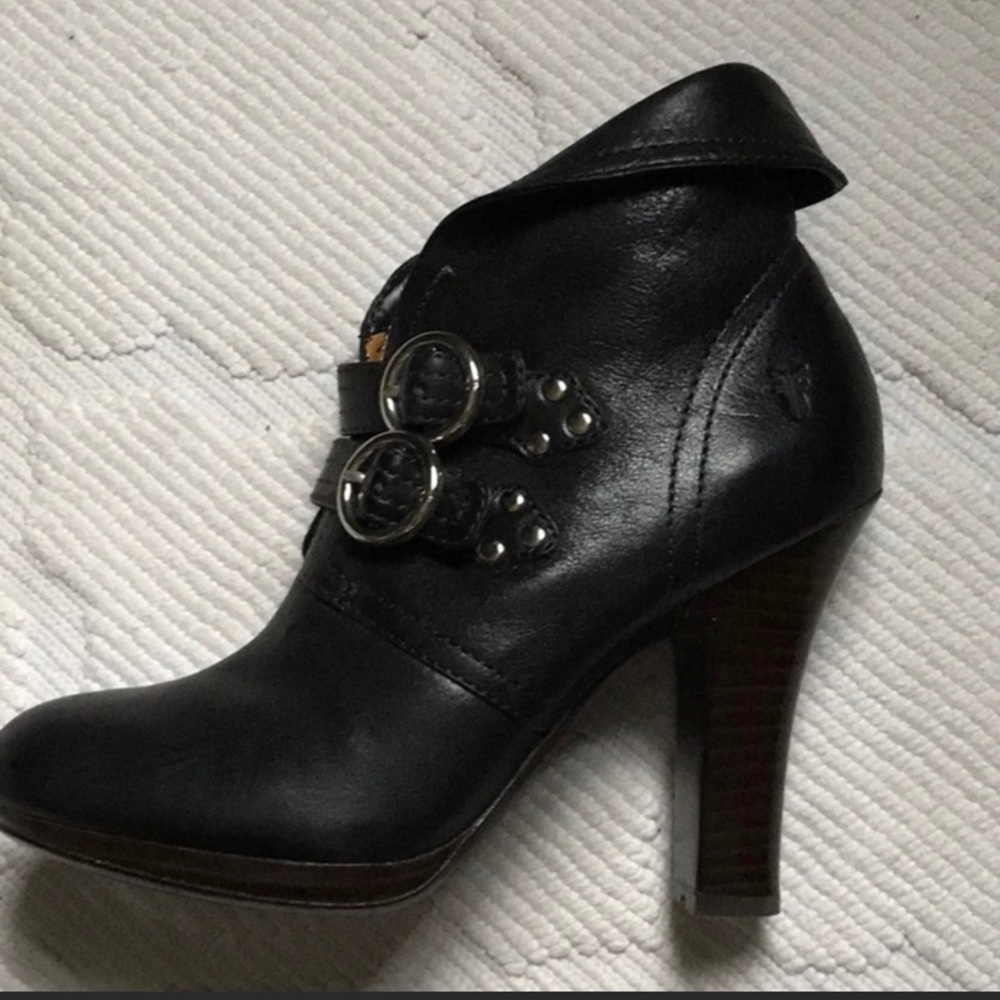 Frye Matilda bootie